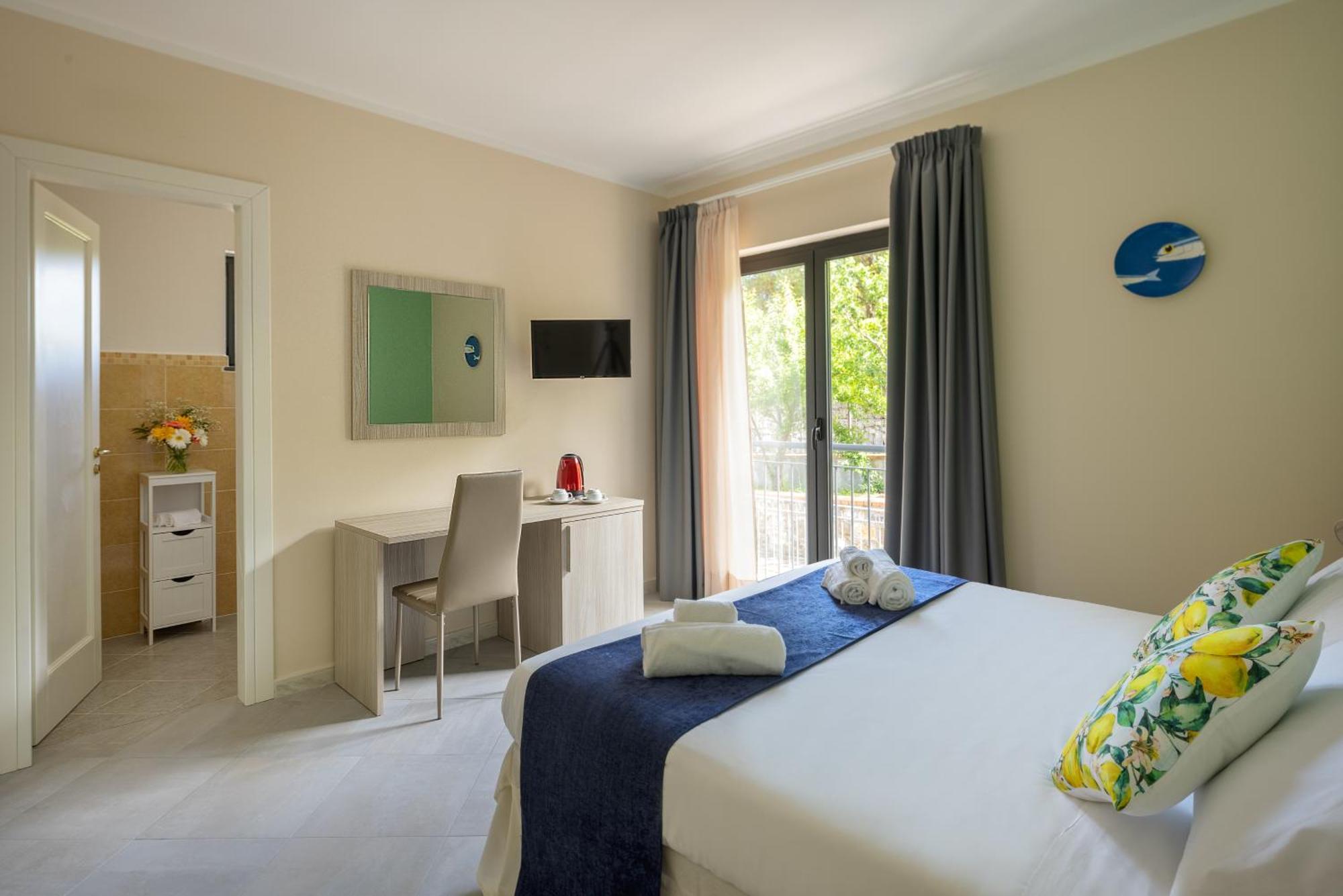 Scario Club Hotel San Giovanni a Piro Exterior photo